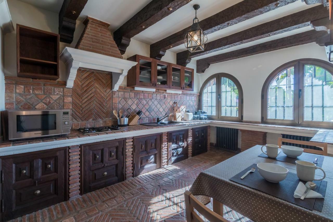 Вилла Authentic Andalucia Марбелья Экстерьер фото
